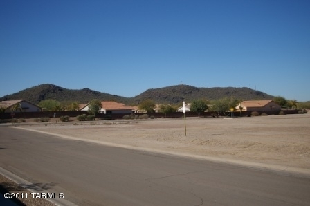 9748 N Sandy Valley Drive