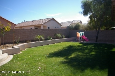 9748 N Sandy Valley Drive