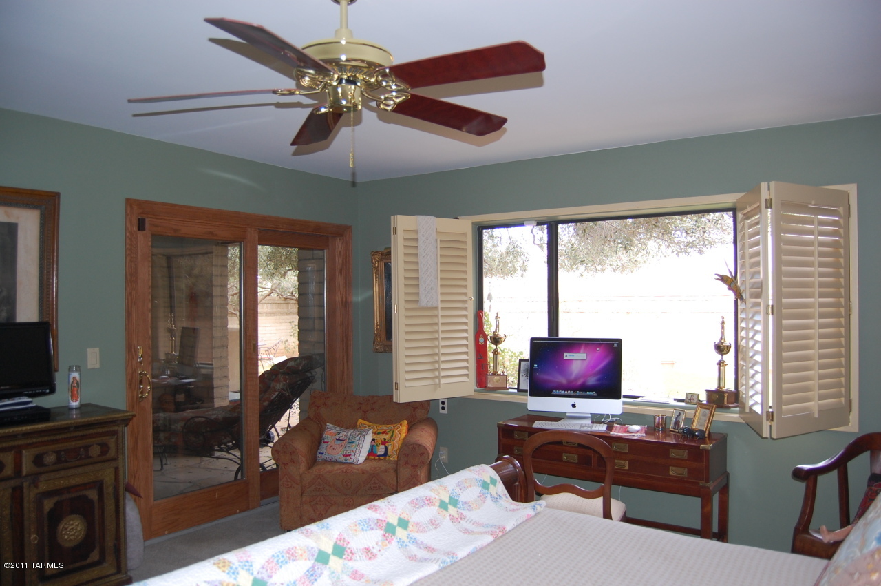 4141 E Pontatoc Canyon Drive