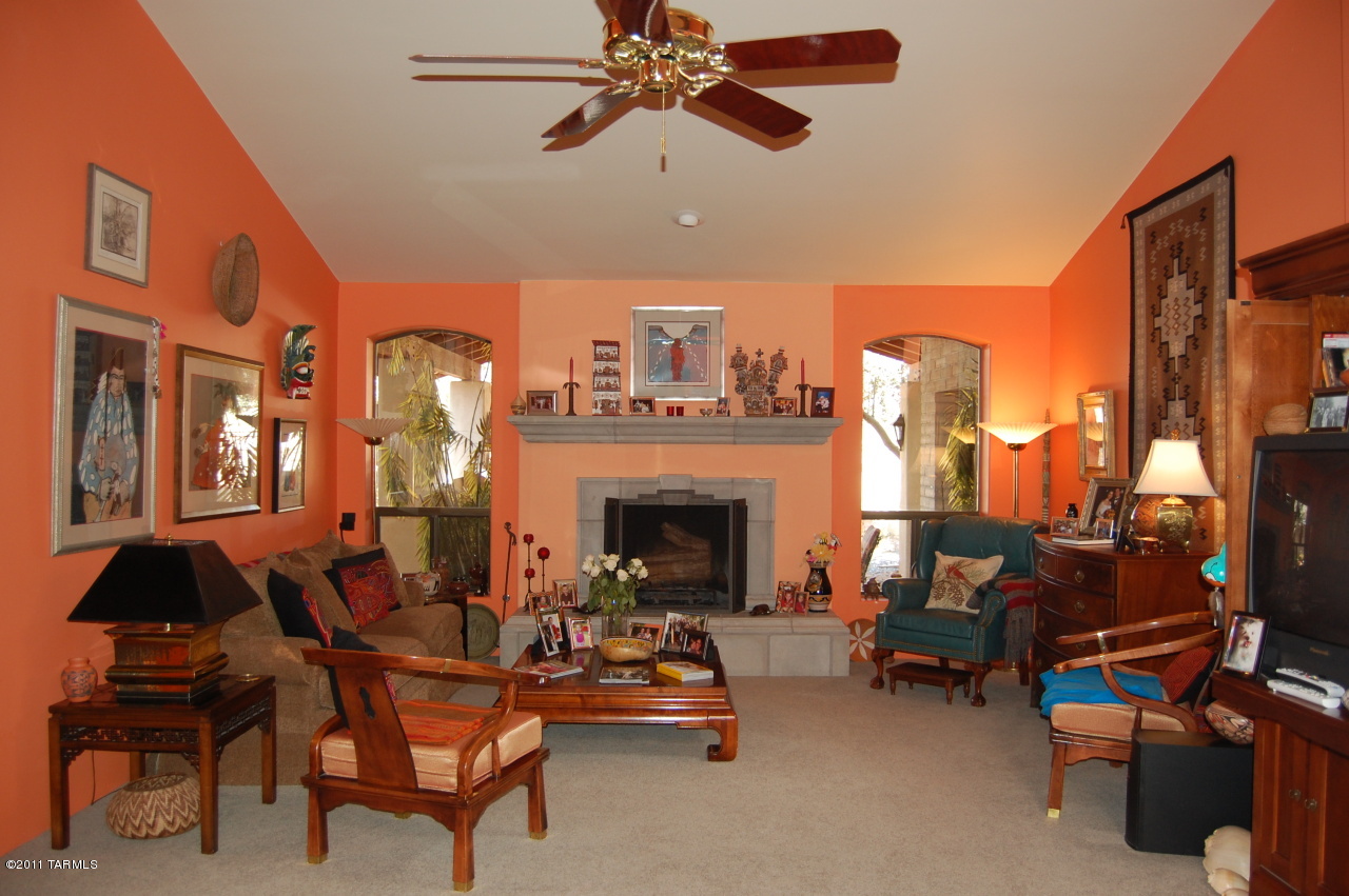 4141 E Pontatoc Canyon Drive