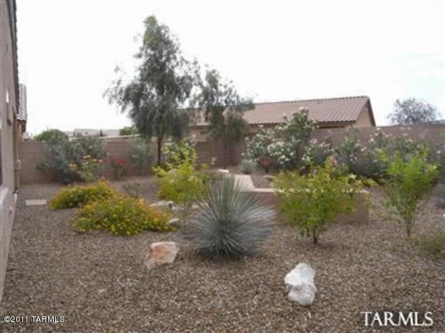 2441 W Golden Hills Road