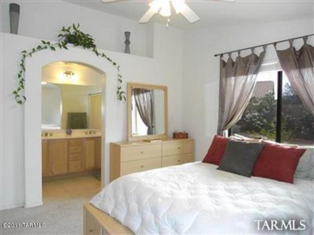 2441 W Golden Hills Road