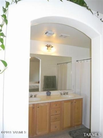 2441 W Golden Hills Road