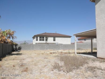 8739 E Getsinger Lane