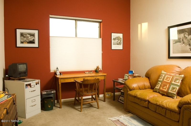 12792 N White Diamond Place