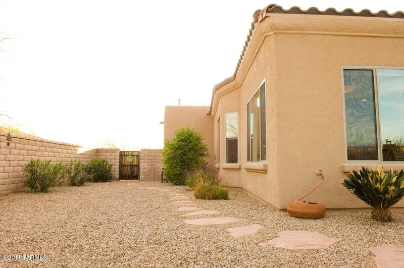 12792 N White Diamond Place