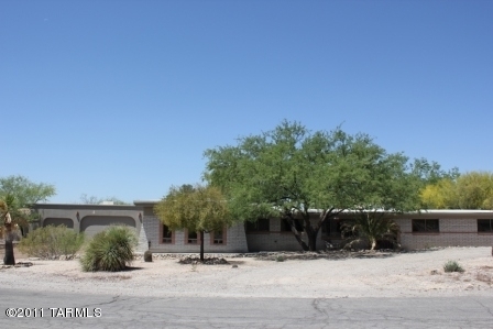 9112 E Indian Canyon Road