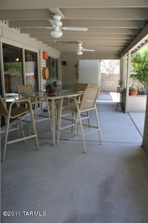 9112 E Indian Canyon Road