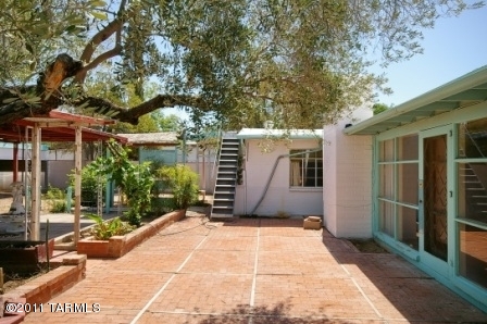 3919 E Calle De Jardin