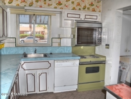 3919 E Calle De Jardin