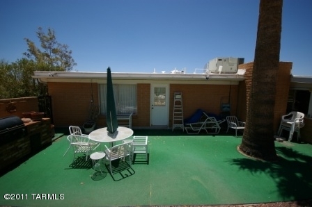 1710 W Chapala Drive