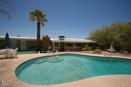 1710 W Chapala Drive