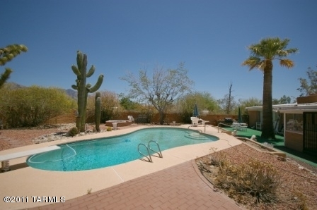 1710 W Chapala Drive