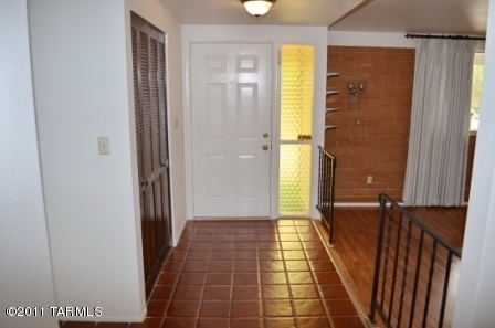 1710 W Chapala Drive