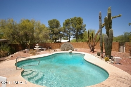 1710 W Chapala Drive