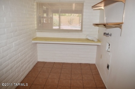 1710 W Chapala Drive