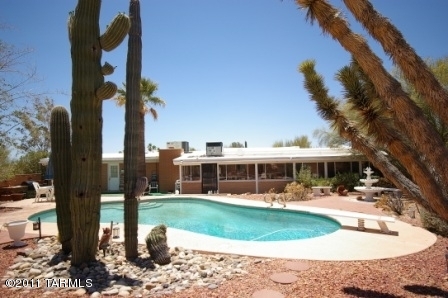 1710 W Chapala Drive