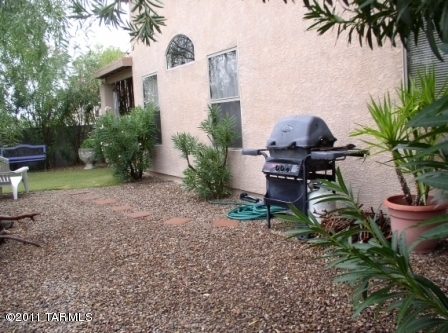 12111 N Kylene Canyon Drive