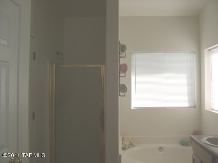 12111 N Kylene Canyon Drive