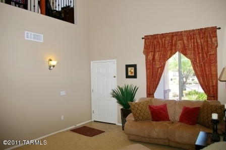 12645 E Red Iron Trail