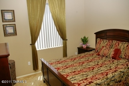 12645 E Red Iron Trail