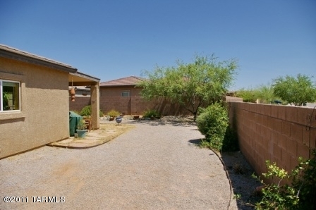 3679 E Farrier Drive