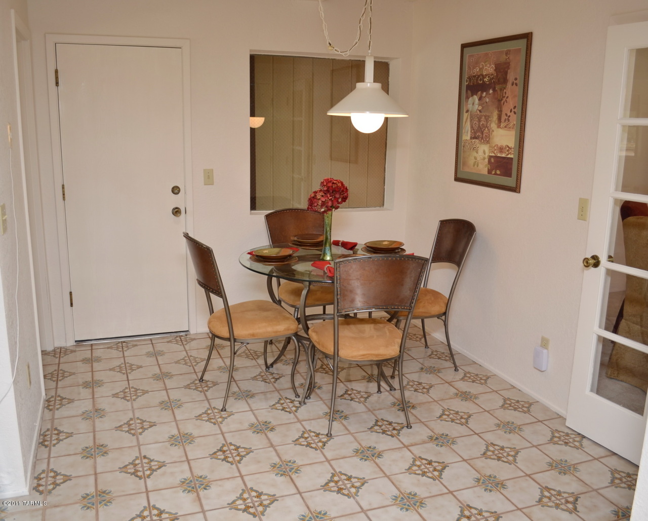 1800 W Liddell Drive