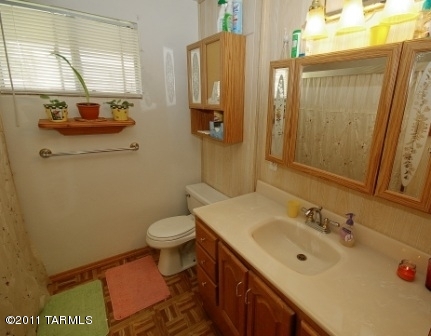 1525 N Calle Valencia