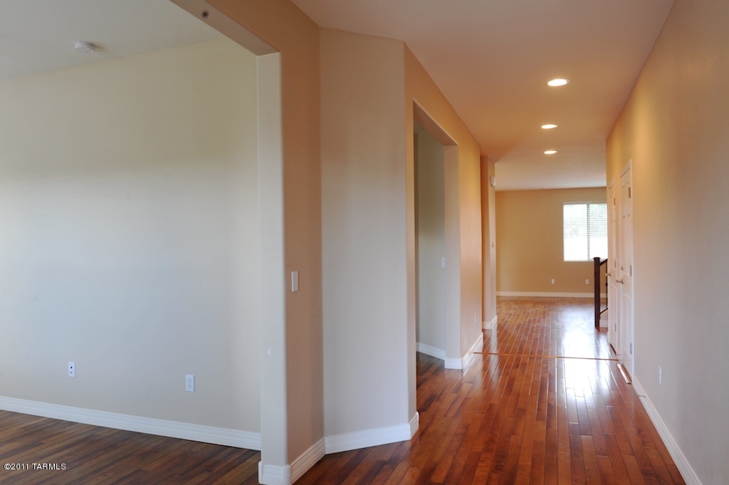 578 E Channel View Place