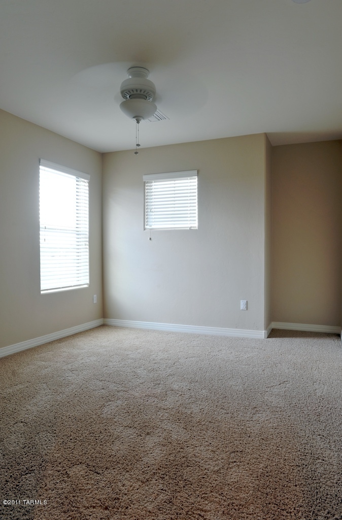 578 E Channel View Place