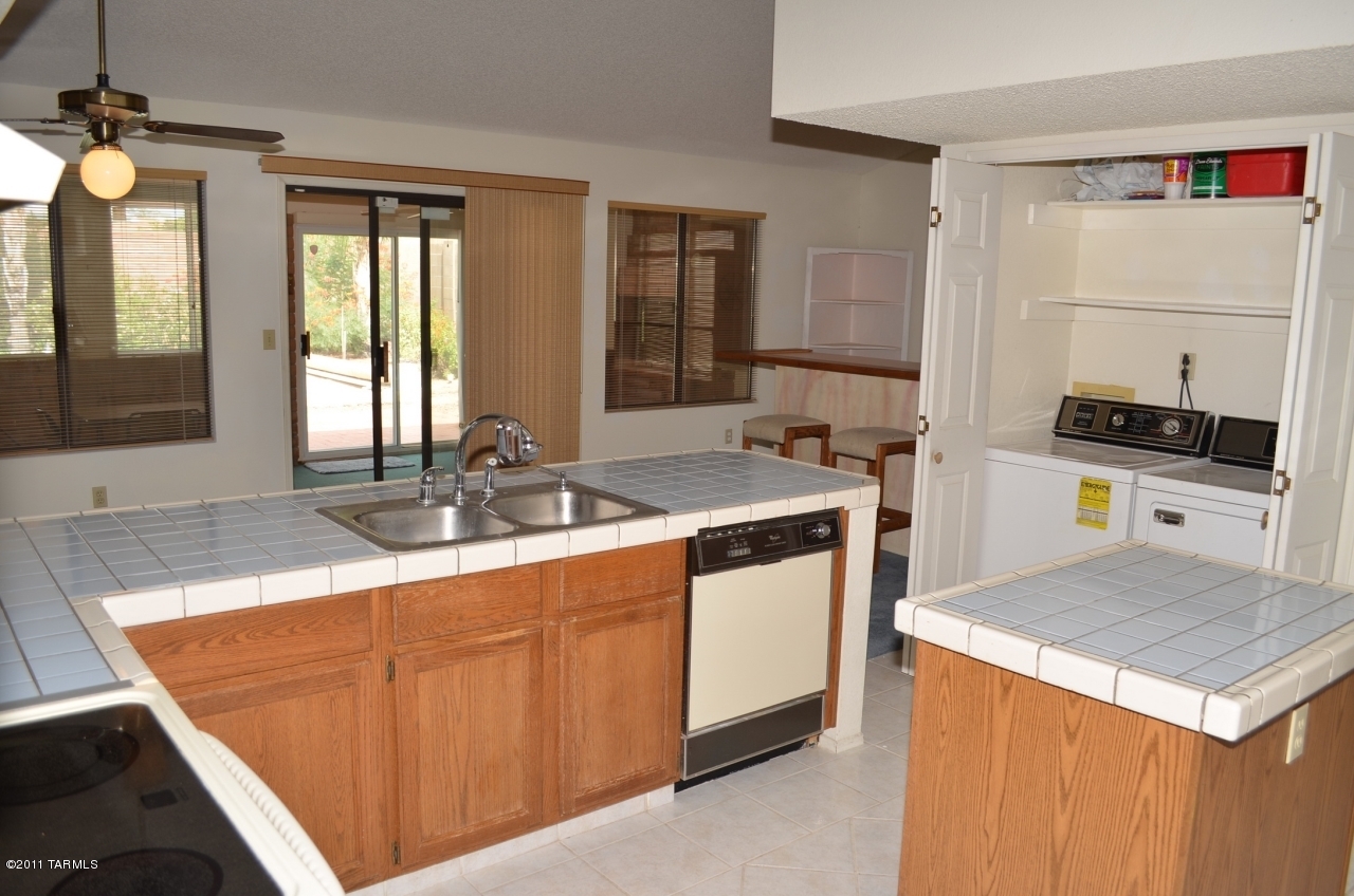 4750 W Snow Leopard Drive