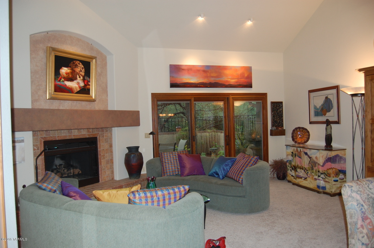 7283 E Grey Fox Lane