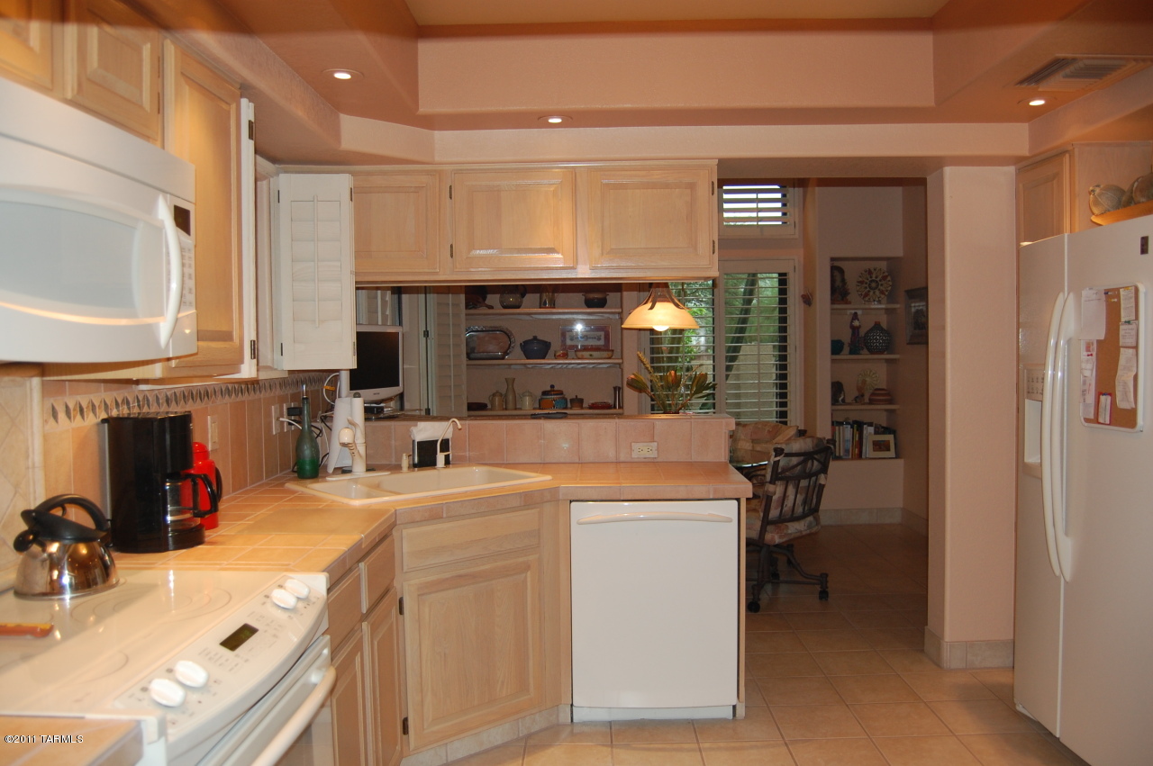 7283 E Grey Fox Lane