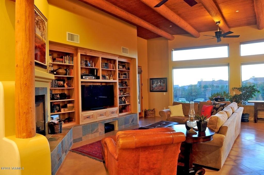 10979 N Pusch Ridge View Place