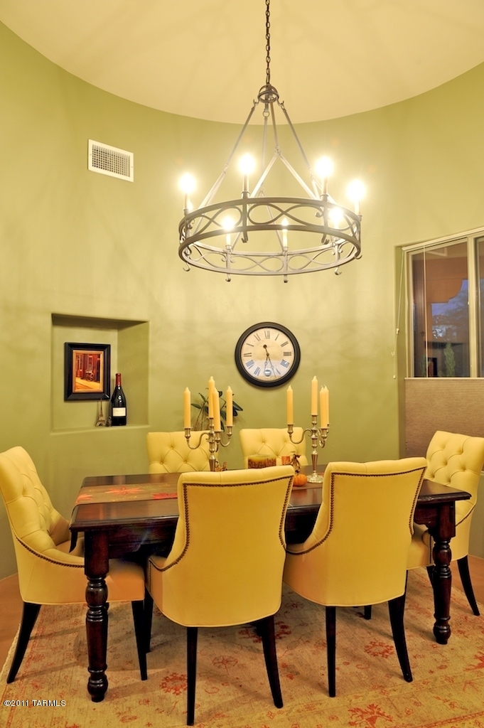 10979 N Pusch Ridge View Place