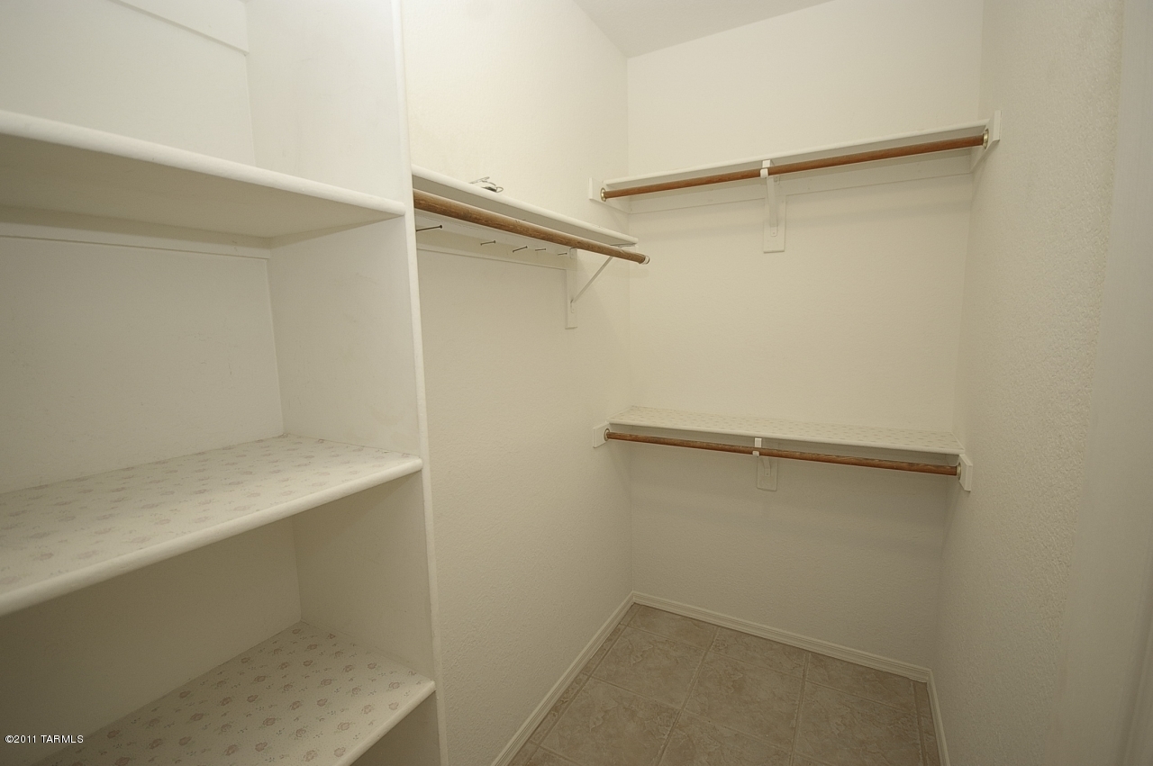 12125 N New Dawn Avenue