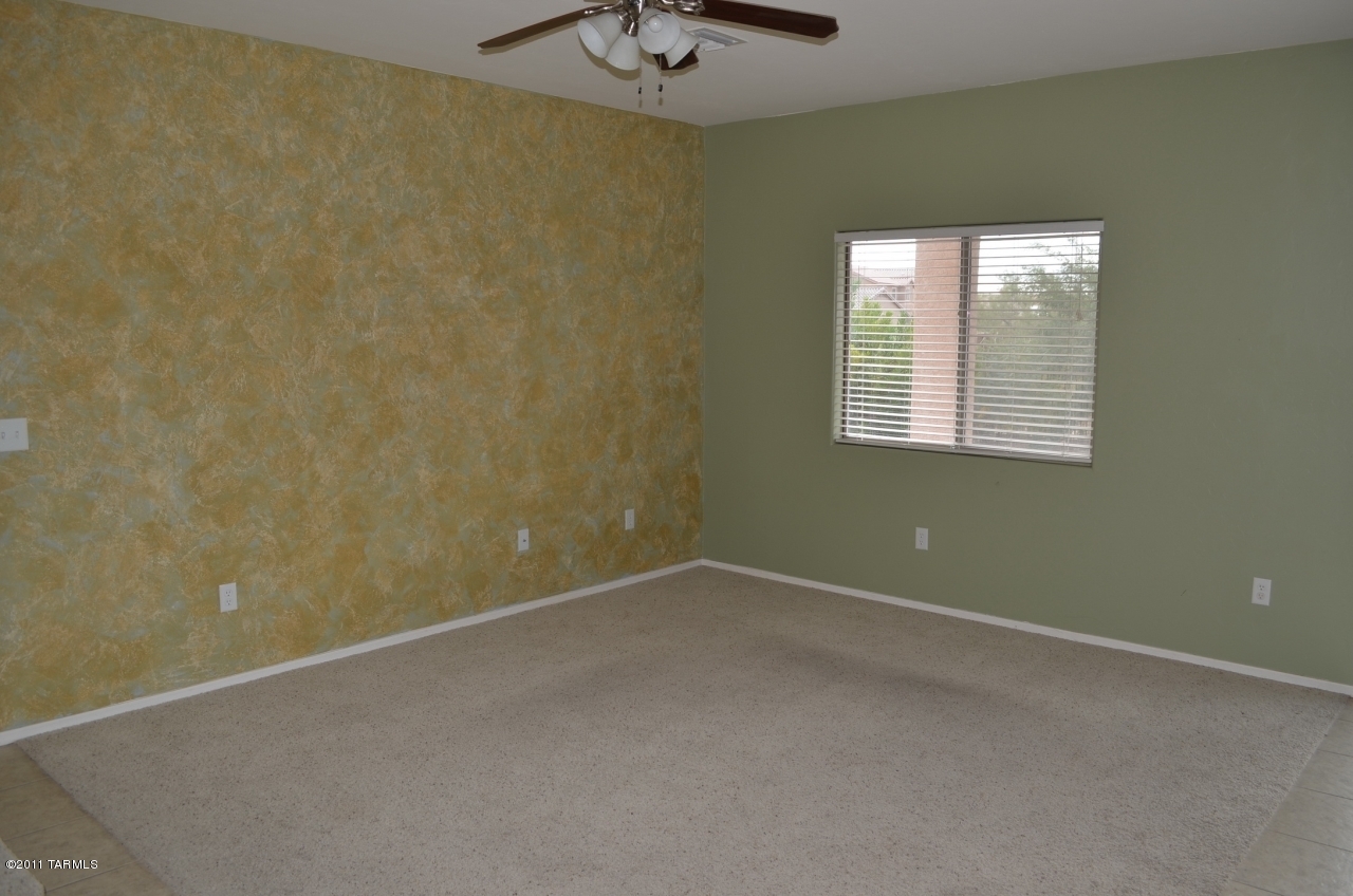 8001 W Sunfire Drive