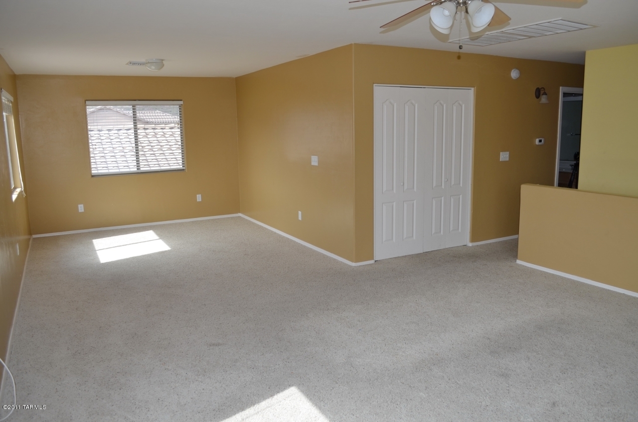 8001 W Sunfire Drive