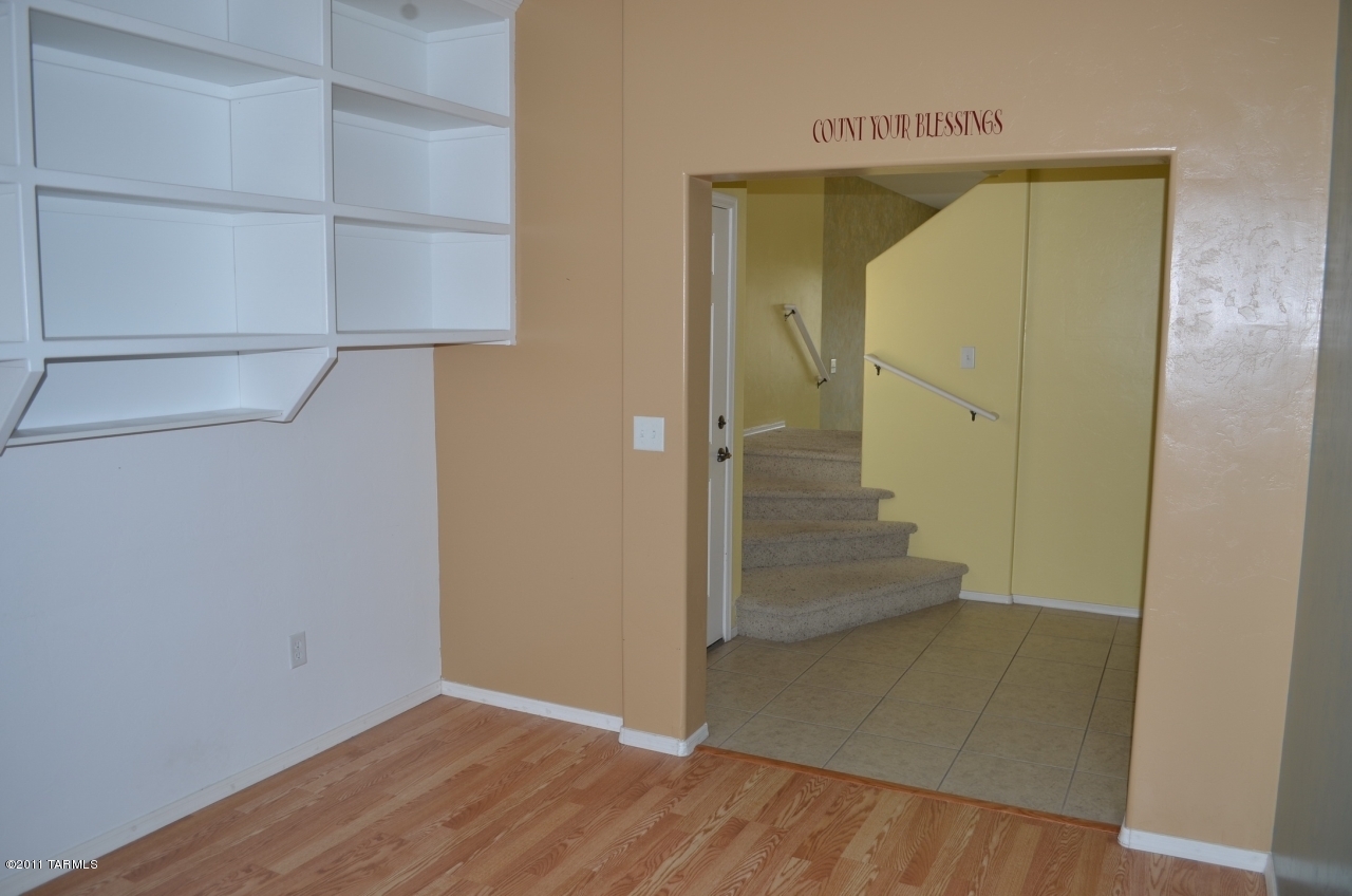 8001 W Sunfire Drive