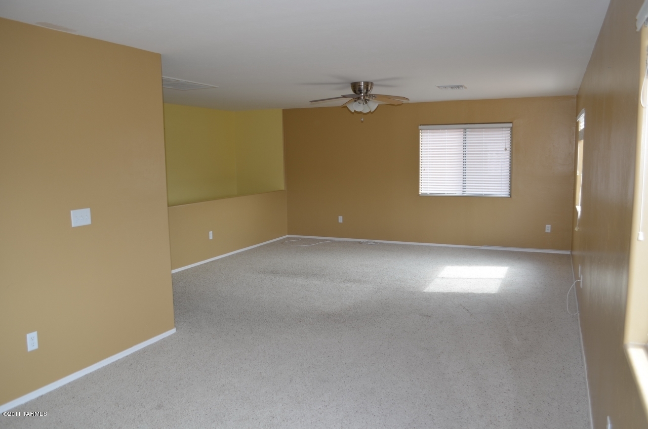 8001 W Sunfire Drive