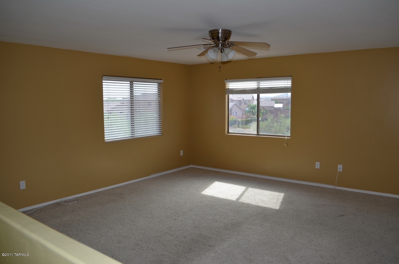 8001 W Sunfire Drive