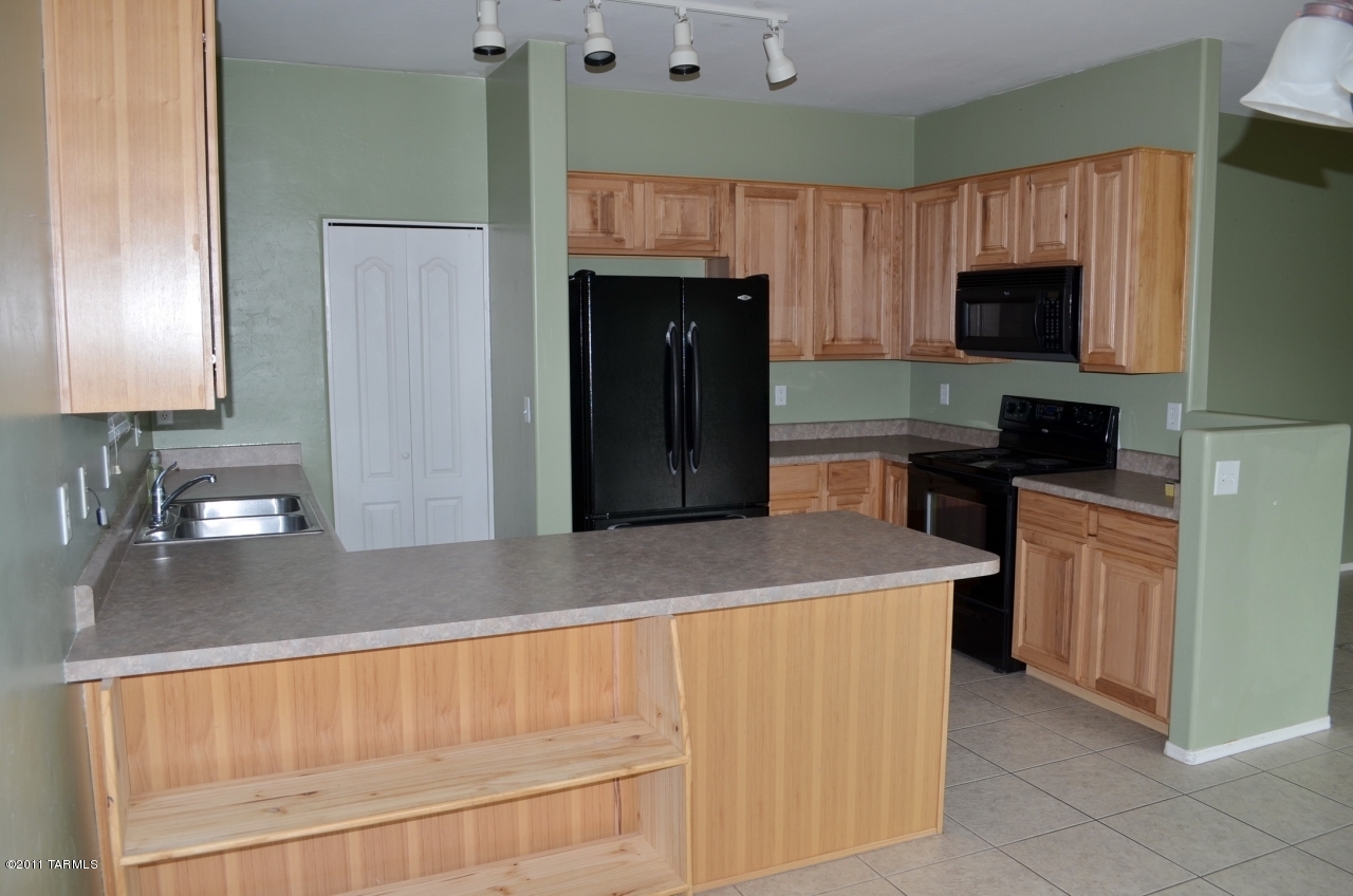 8001 W Sunfire Drive