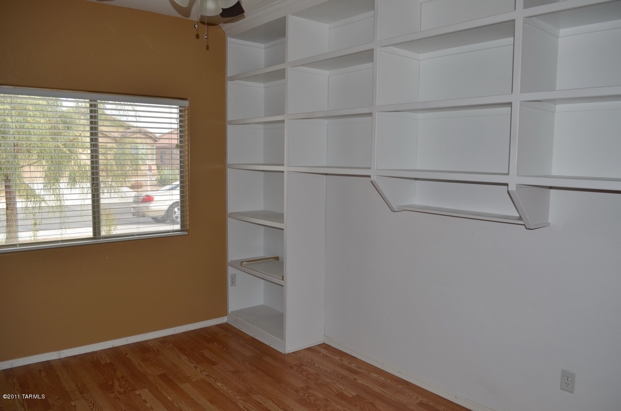 8001 W Sunfire Drive