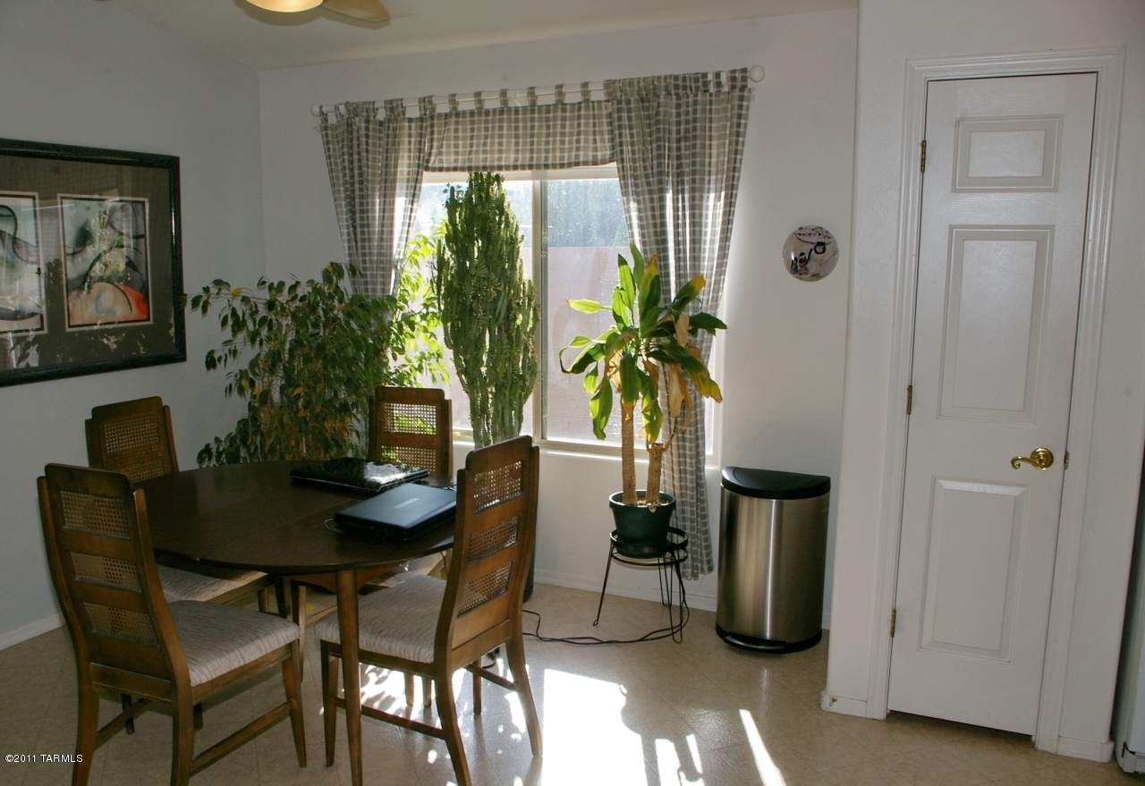 8330 N Austin Nikolas Court