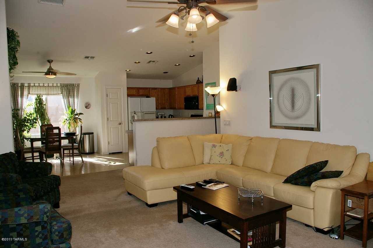 8330 N Austin Nikolas Court