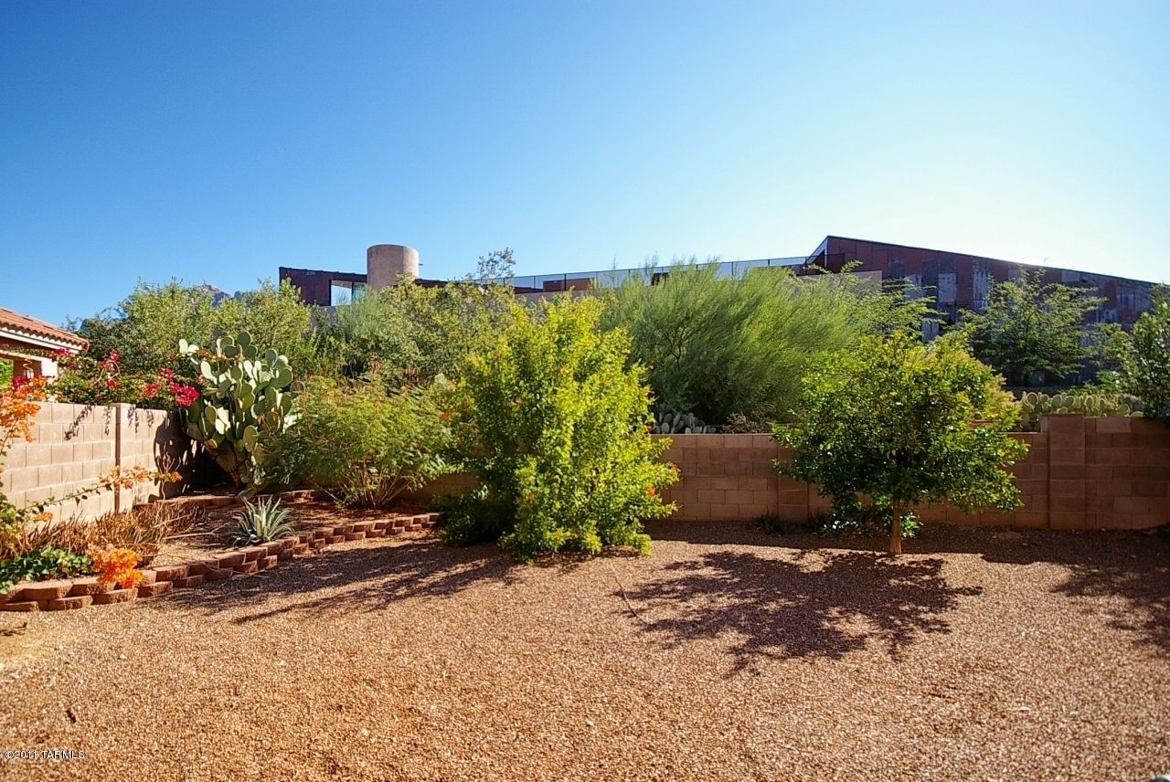 8330 N Austin Nikolas Court