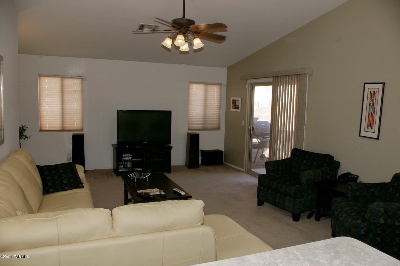 8330 N Austin Nikolas Court