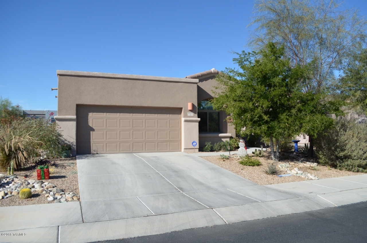 5573 N Little River Lane