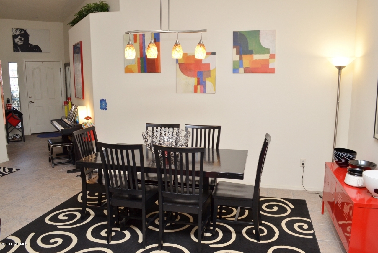 5573 N Little River Lane