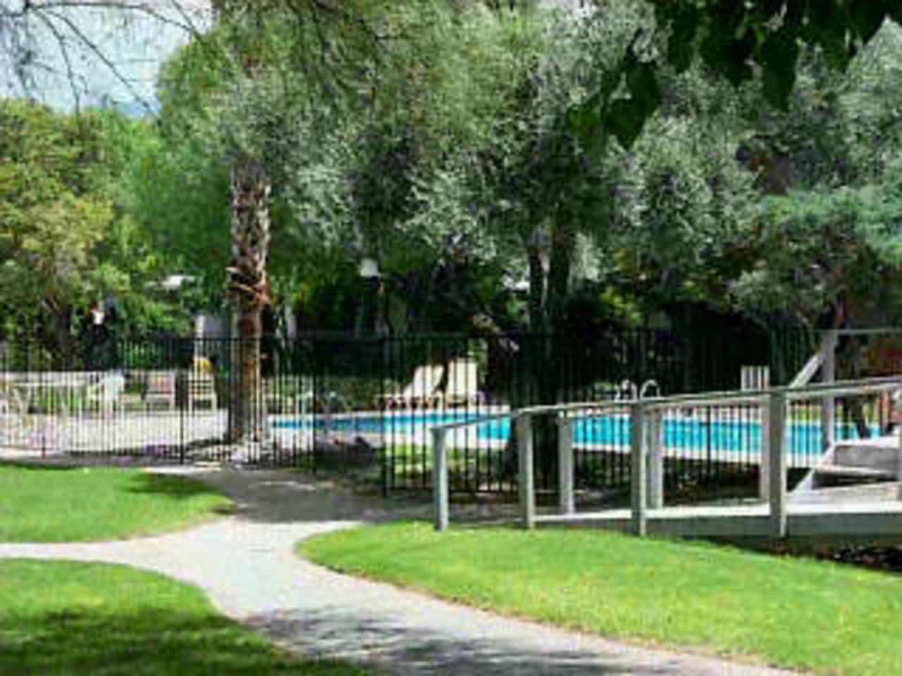 3750 N Country Club Road Unit: 31